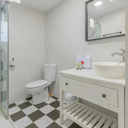 Taosa - Baskeyrentals Apartman