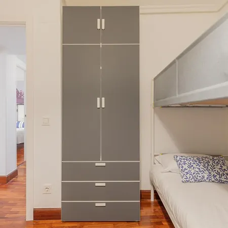 Taosa - Baskeyrentals Apartman